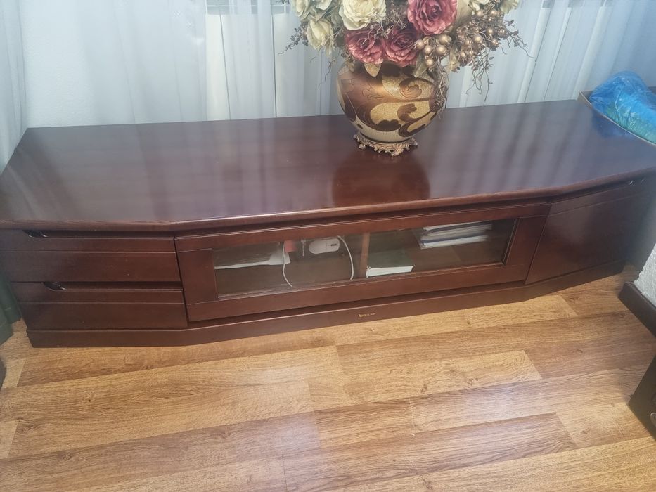Красное дерево тумба 175×55×40