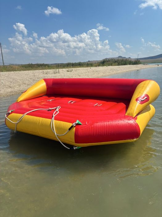 Продам водный аттракцион Диван