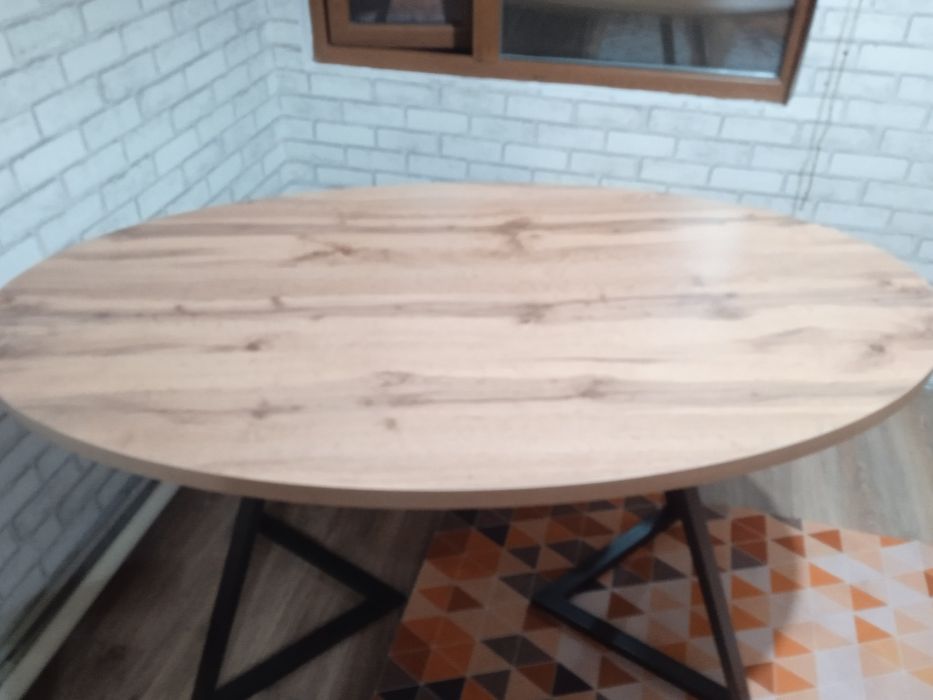 Продам Кухонный стол