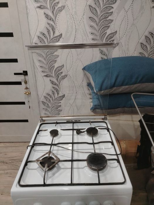 продам газплитуу