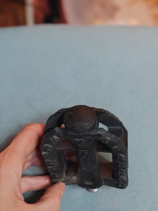 Педали на велосипед