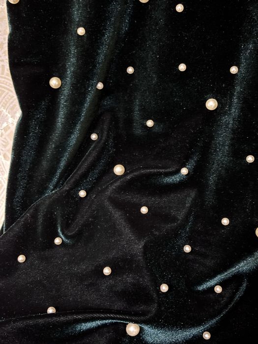 Кофточка бархат с бусинками