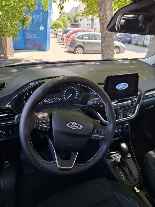 Продавам Форд Пума