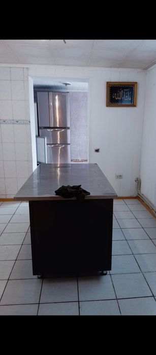 Продам производственный стол