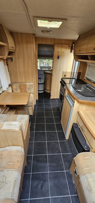 Rulota caravana Sterling 520 Europa an 2003