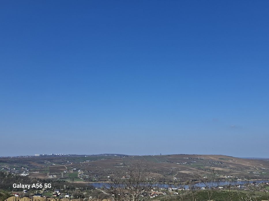 Teren Aroneanu 1000 mp | Vedere lac + oraș | Intravilan