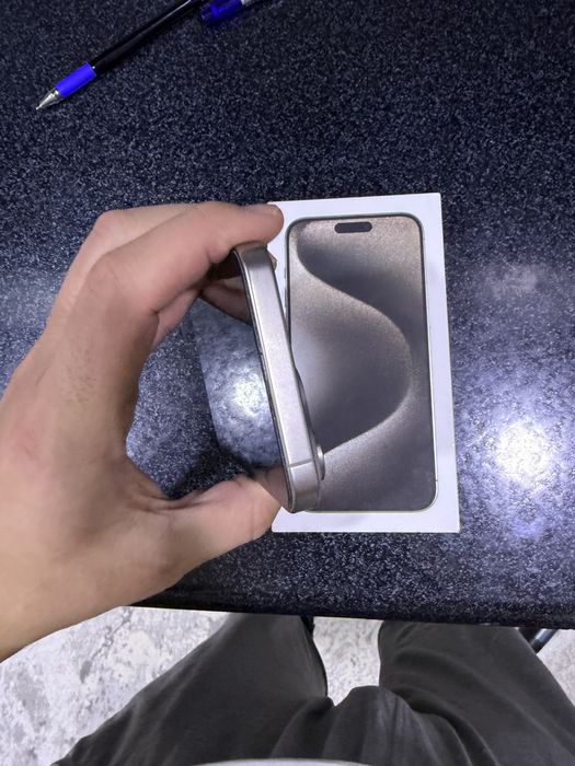 iphone 15 pro max pamit 256 g holati ideal karopka dak bor 85%