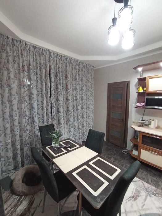 Продам 3-комн. кв. в центре города