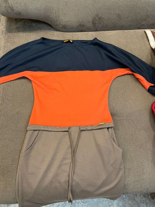 Продам Платья размер xs, s, m.