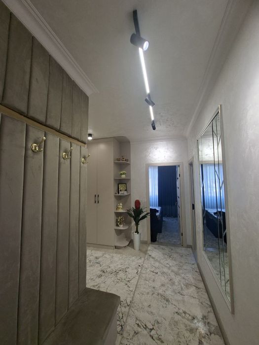 3 xona Temur Malik, Ekobazar, Mirzo Ulug'bek