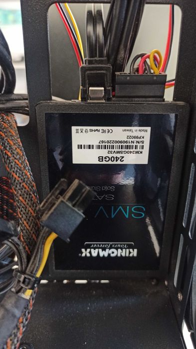 Vând unitate PC gaming