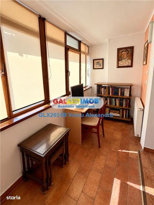 Apartament Piata Sfintii Voievozi - Victoriei - Centru