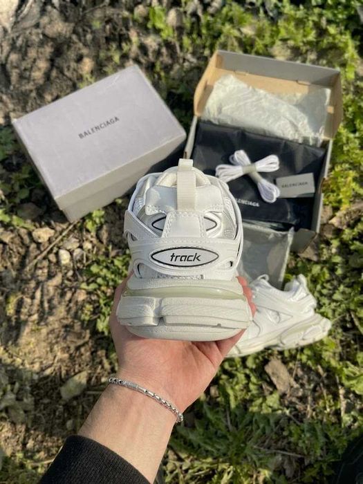 Balenciaga Track Alb