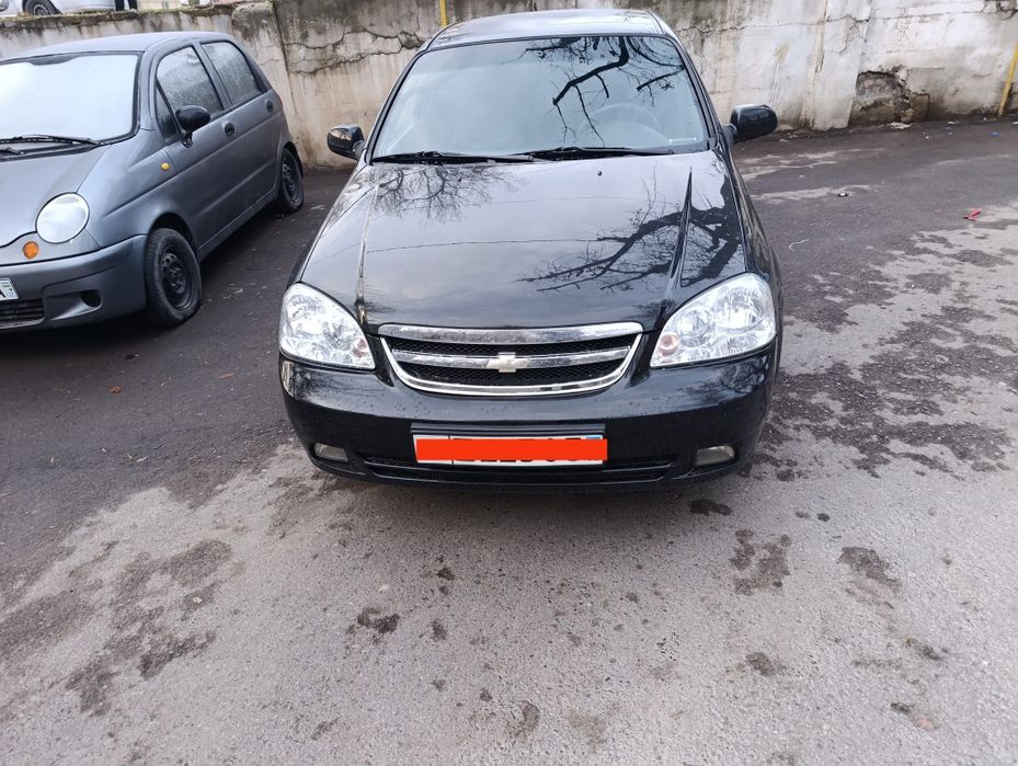 Chevrolet Lacetti  1.8 бензин