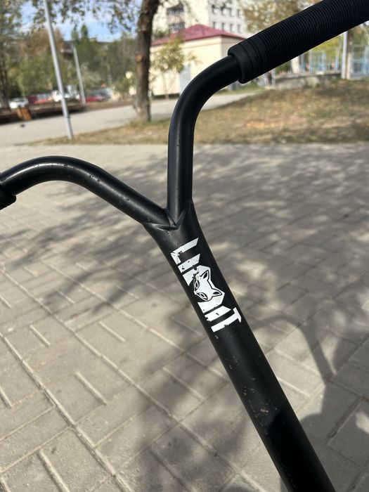 самокат LIMIT 22B
