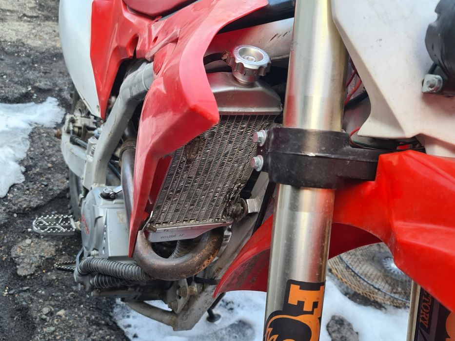 Продам  кросс эндуро BNK 4, CB 250