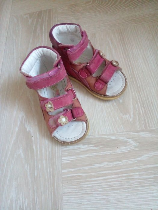 Сандалии ортопеды 22