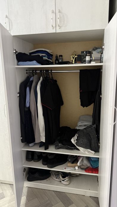 Продам шкаф для спальни/зала