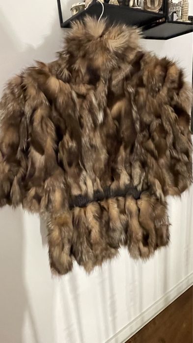 Vand haina scurta blana naturala