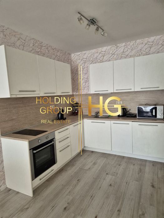 Продава се Двустаен апартамент в Варна, Аспарухово - 81 кв.м за 1791 €/кв.м - Снимка #3