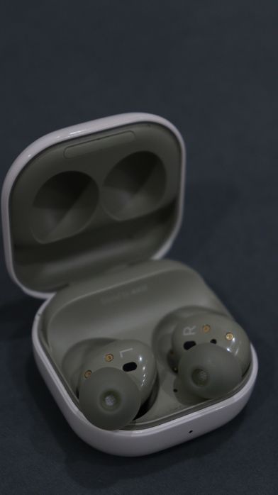 Samsung Galaxy Buds 2 оливковый