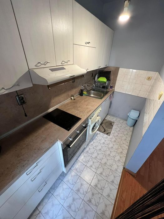 Дава се под наем Двустаен апартамент в Бургас, Лазур - 56 кв.м за 459 € - Снимка #3