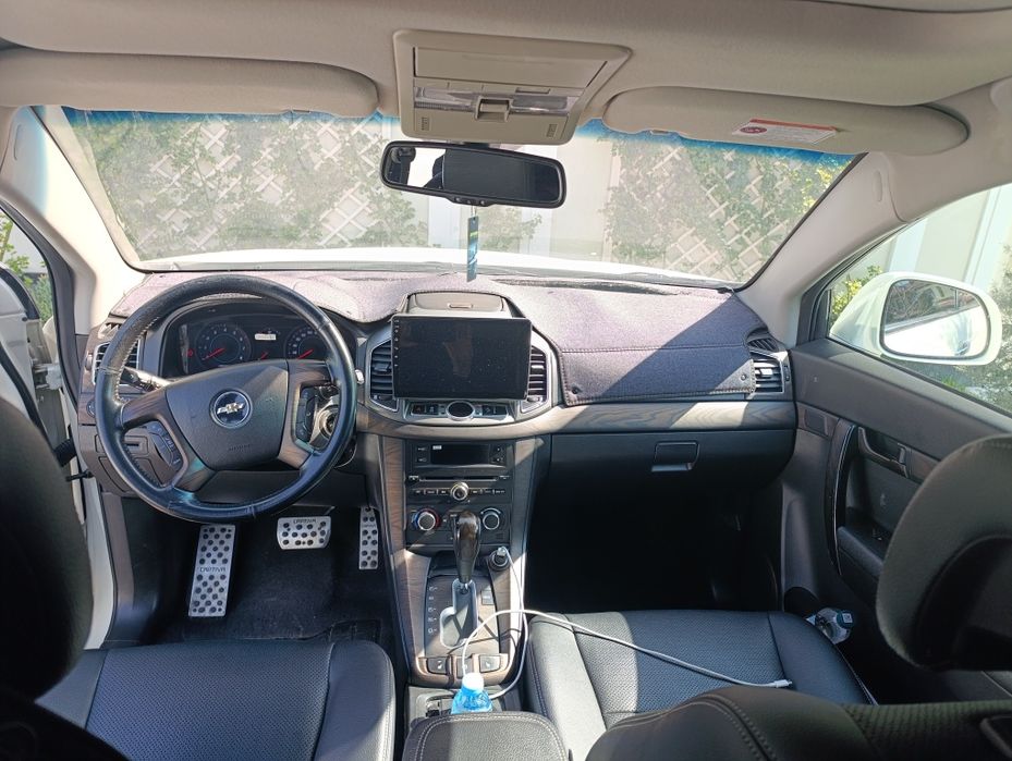 Captiva 2. 4 qilingan dokumentalniy. 2011 yil. Probeg 167 000