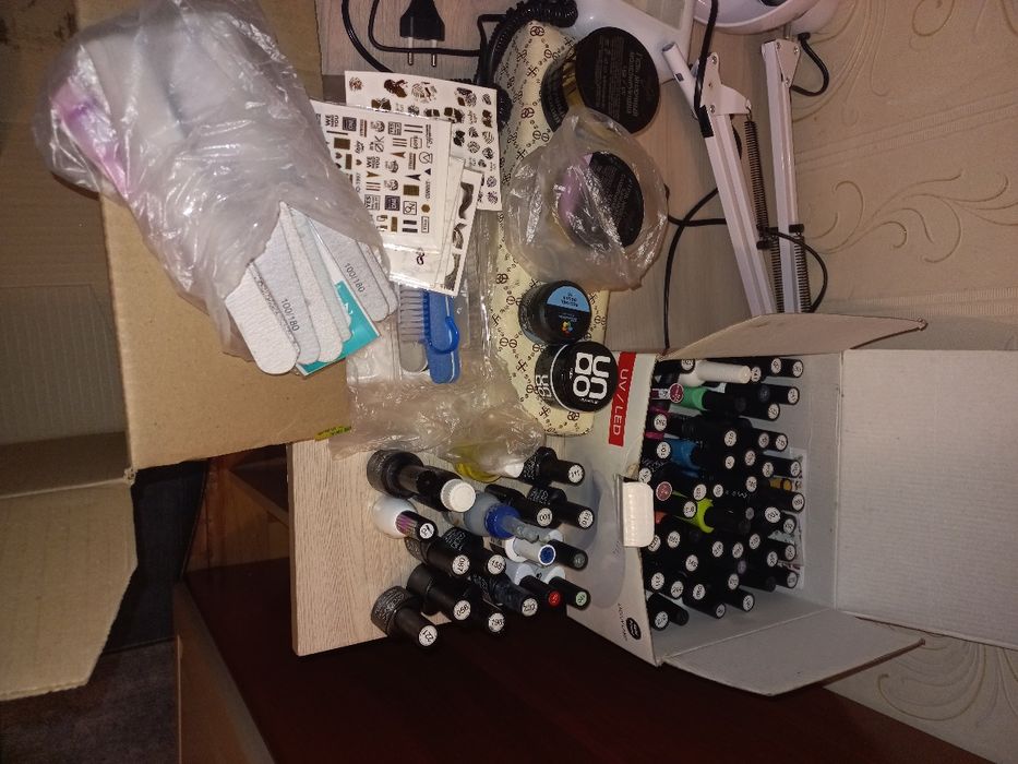 Продам маникюрный набор