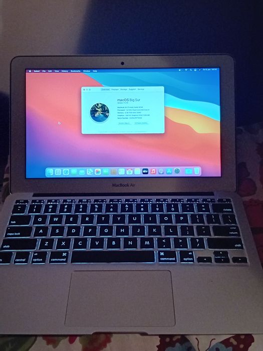 Macbook air 11 inchi early 2014