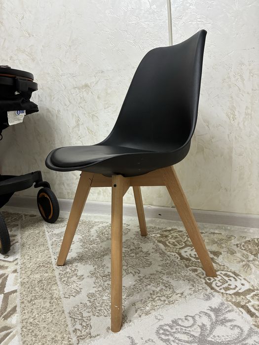 Кухонные стулья кол-во 4