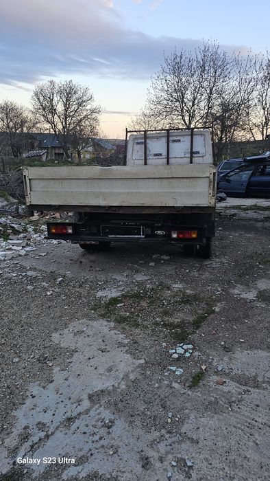 Ford transit 2.4 pentru dezmembrati. Fara acte!