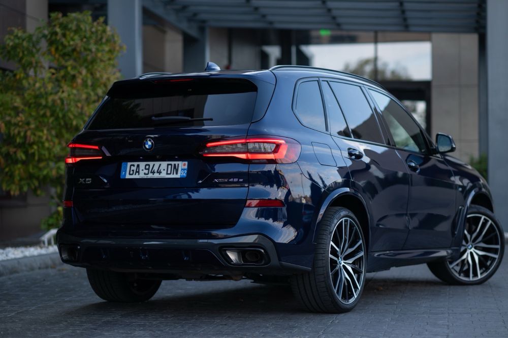BMW X5 2021 — imagine 3