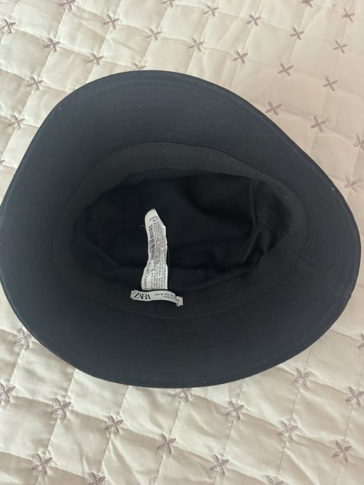 Шапка Zara (идиотка)