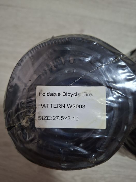 Покрышки для велосипеда 27.5×2.10.