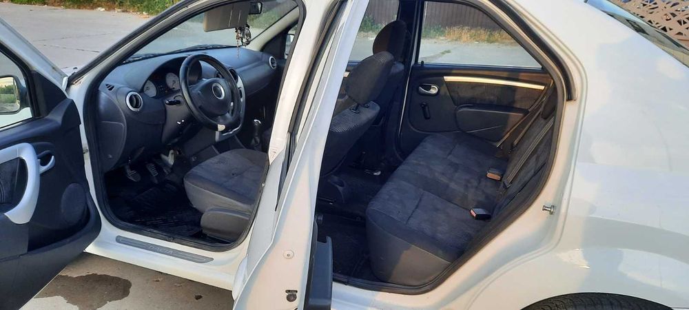 Dacia Logan 1.4 MPI 2011