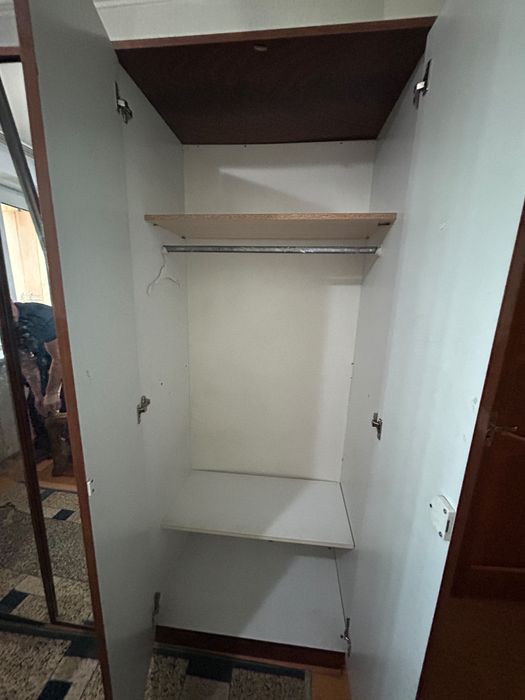 Продам спальный горнитур