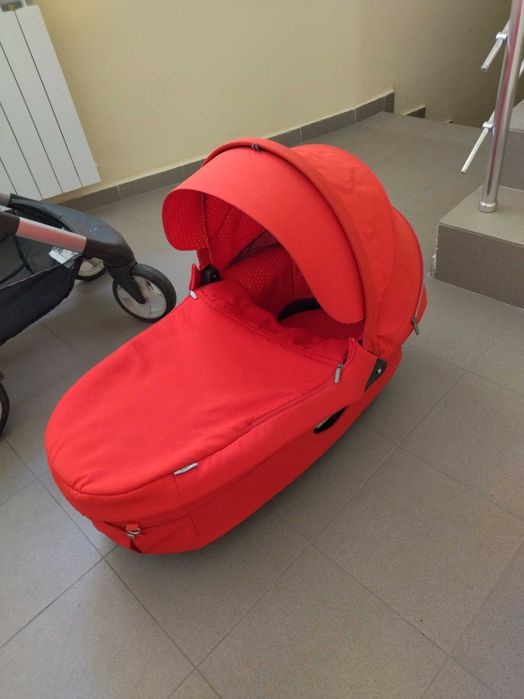 Бебешка количка Stokke
