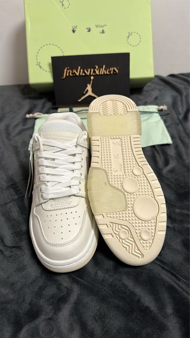 Off White Out of Office Low Rose (size 37)