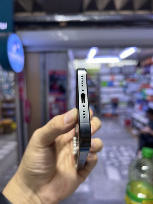 Iphone 15 pro.