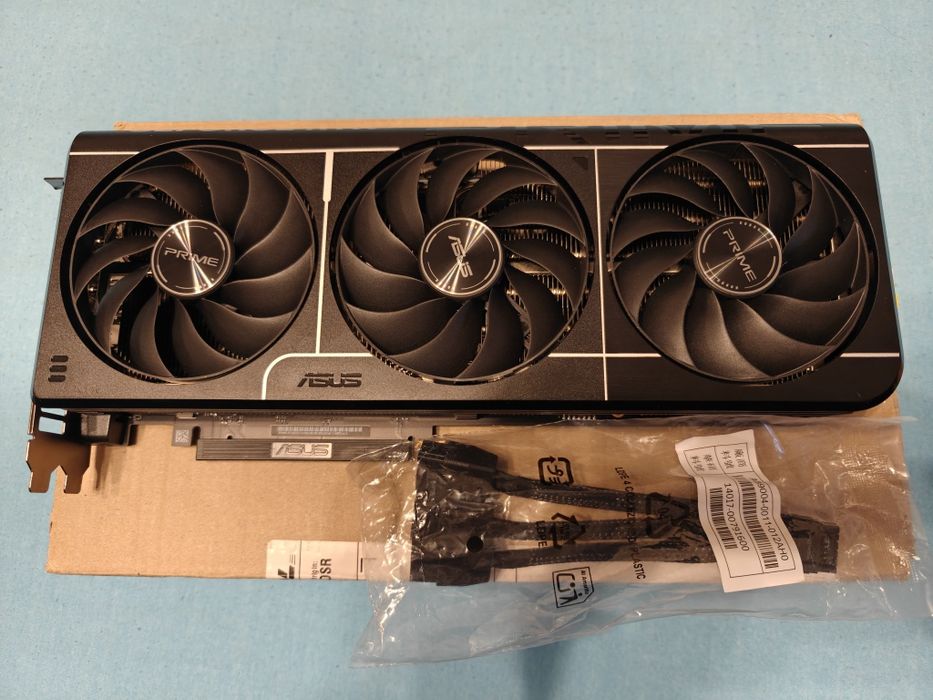 Placa Video Nvidia RTX 5070 TI  Asus Prime 16 gb GDDR7 garanție Altex