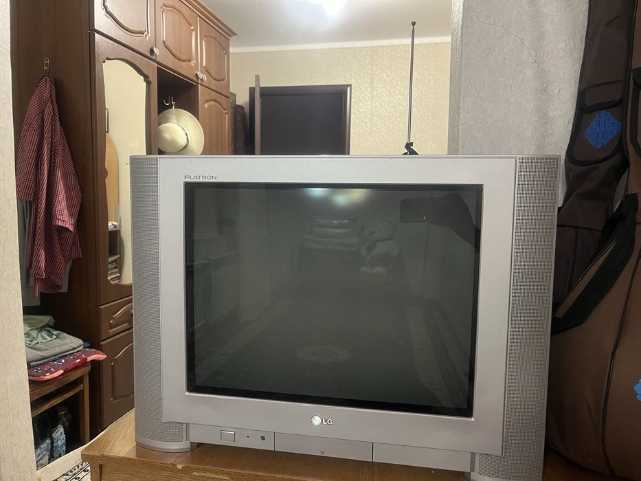 Продается телевизор