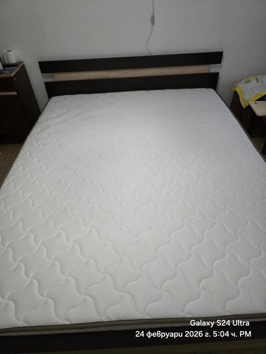 Спалня със матрак 160/200