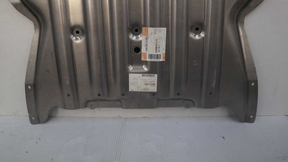 Предпазна ламарина преден мост Тава преден мост БМВ Г30 Г32 Г11 Г12 xd