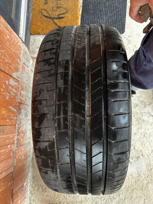 Anvelope Pirelli 275/40 R20