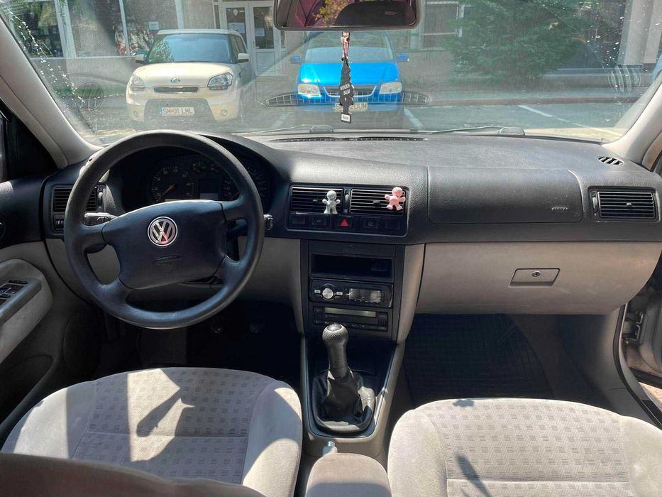 VOLKSWAGEN Golf 2002 — imagine 8