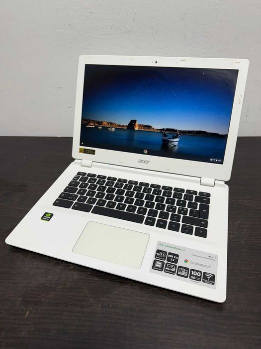 Acer Chromebook 13 - Full Hd - Quad Core -peste 8 ore, DDR4 Model nou