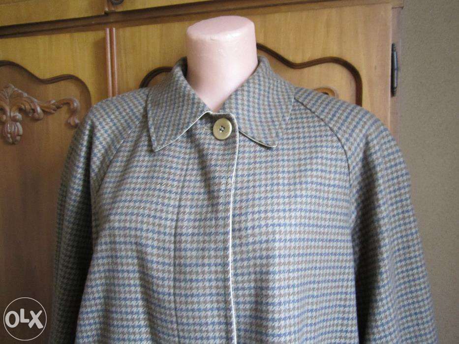 Pardesiu cu doua fete + Bonus si Livrare gratuita*