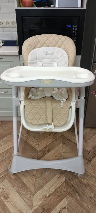 Стульчик для кормления Happy baby