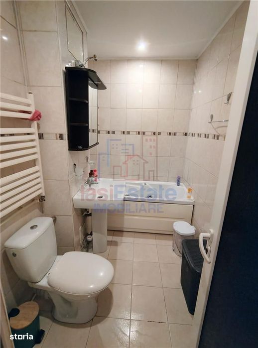 zona Gara - str Zugravi Apartament cu 3 camere decomandat