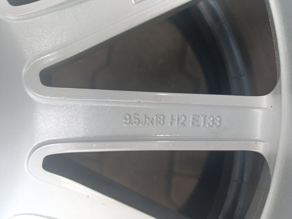 Două jante originale noi AMG Mercedes SL W 230 pentru axa spate